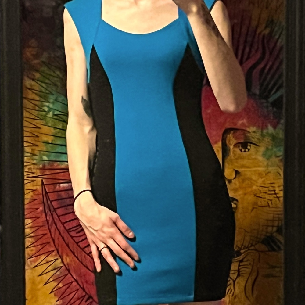 XXI black and blue dress